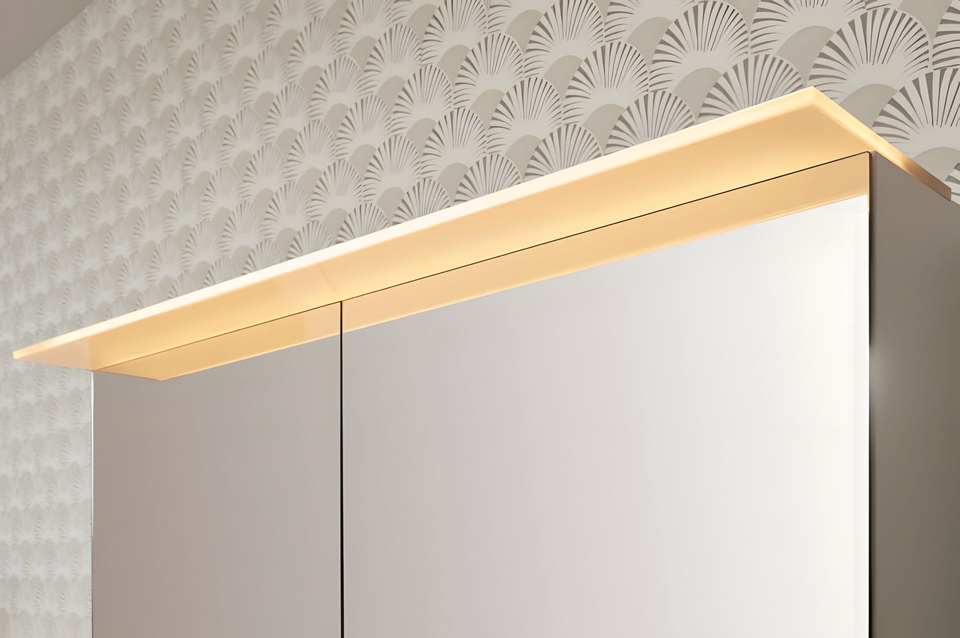 Why Shaker Kitchen Cabinets Stay Popular in Vancouver